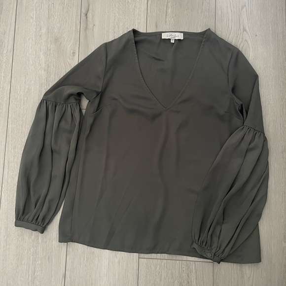 L’Academie Blouse - Picture 8 of 11